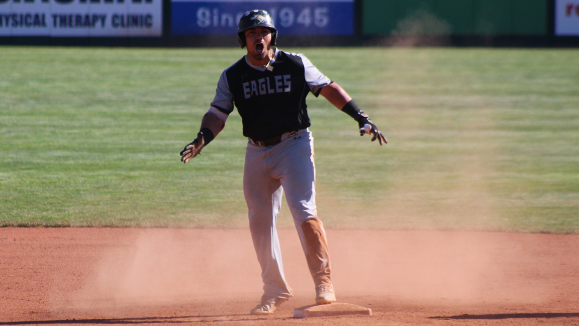 CMU knocks off host Lewis Clark State to advance to Avista NAIA National Championship Series