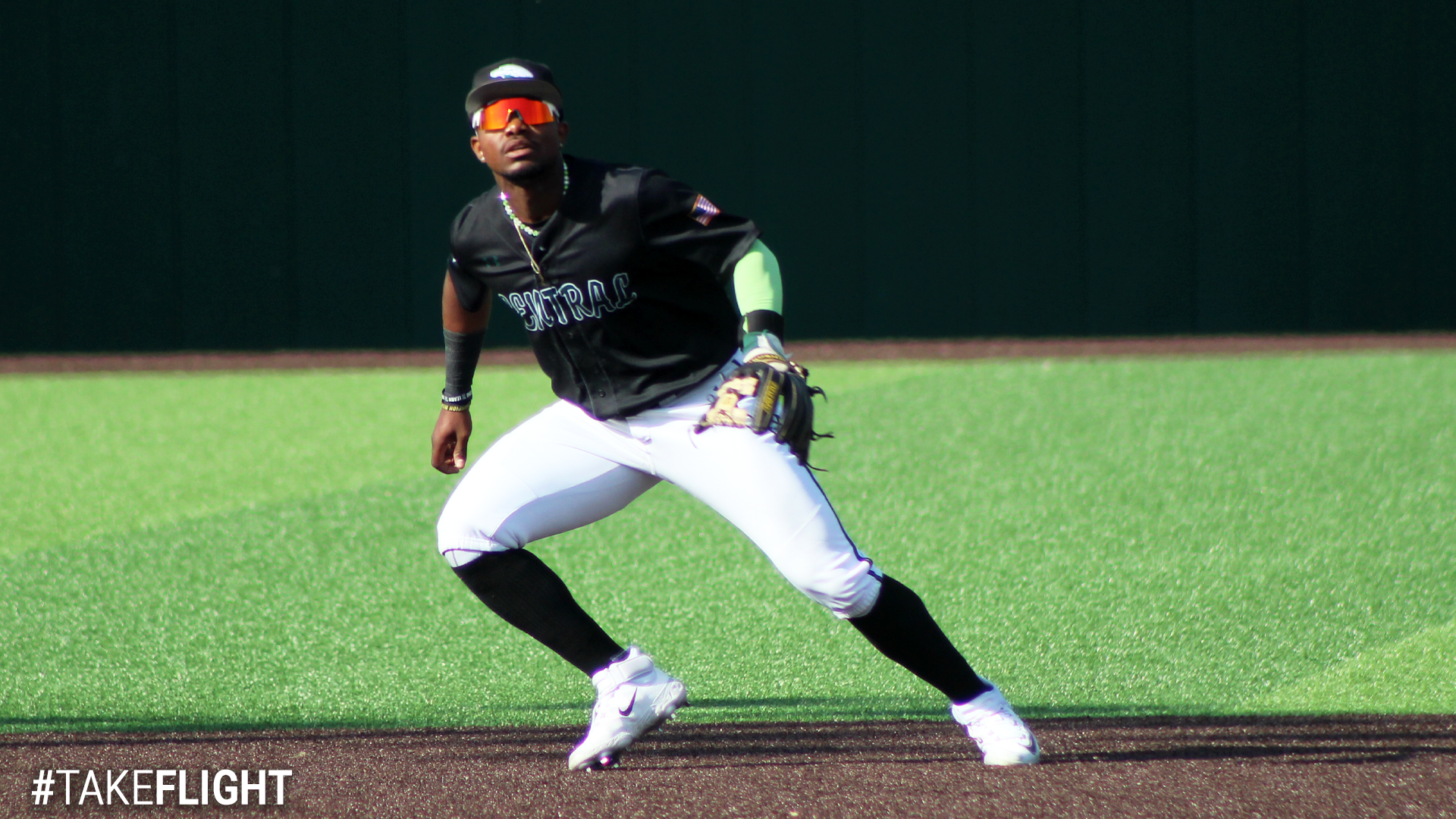 Eagles Drop Two to No. 4 LSU-Shreveport in Louisiana
