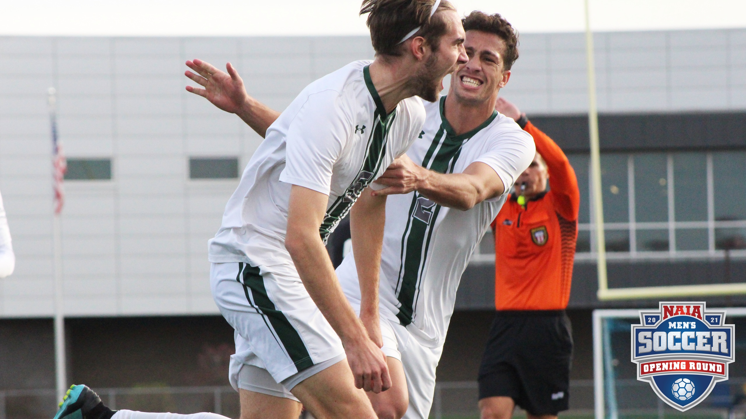 CMU returns to Final Site with 3-2 thriller over Rio Grande in Opening Round