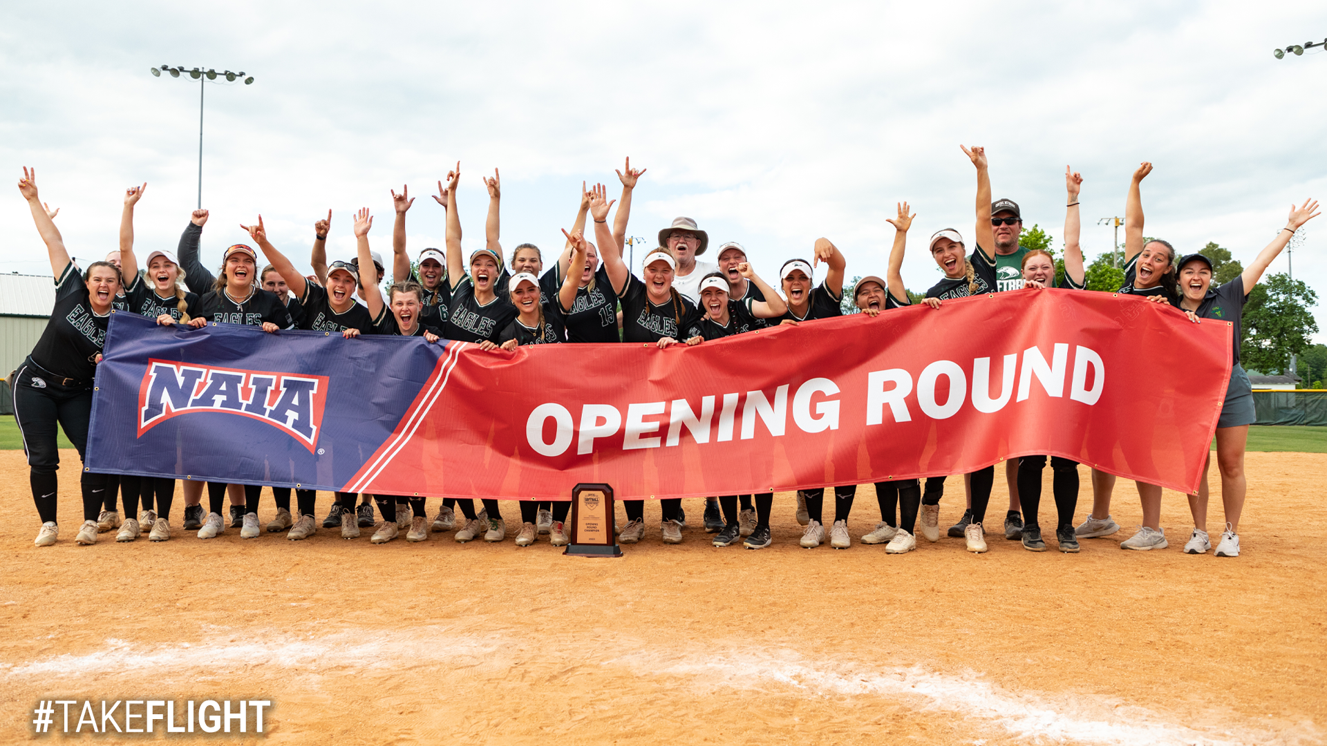 Eagles Win Thriller Over Freed-Hardeman to Clinch World Series Berth