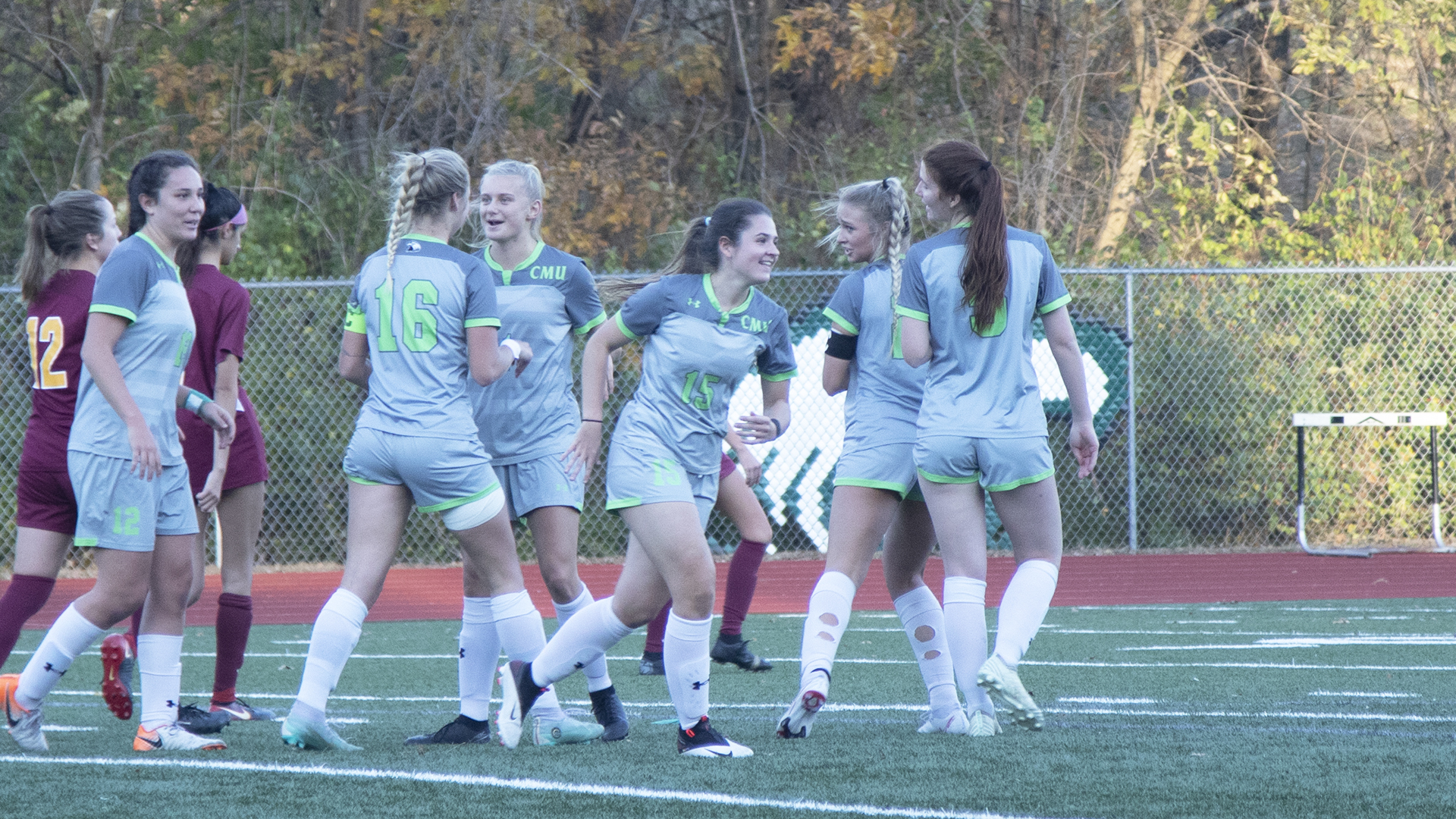 Offense explodes as Eagles defeat Park 12-1 on senior night