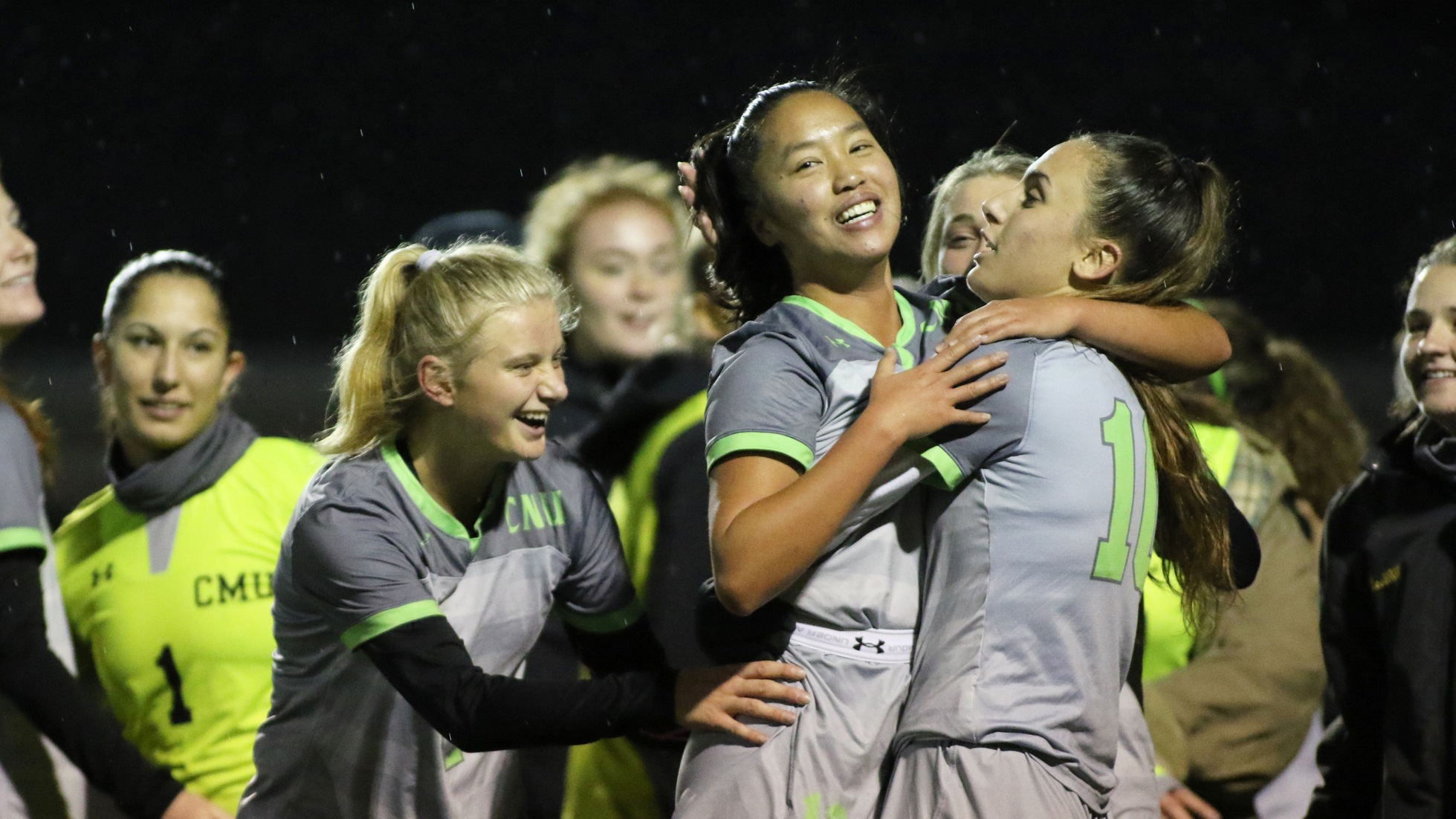 Cantero's golden goal propels Eagles to fourth straight win