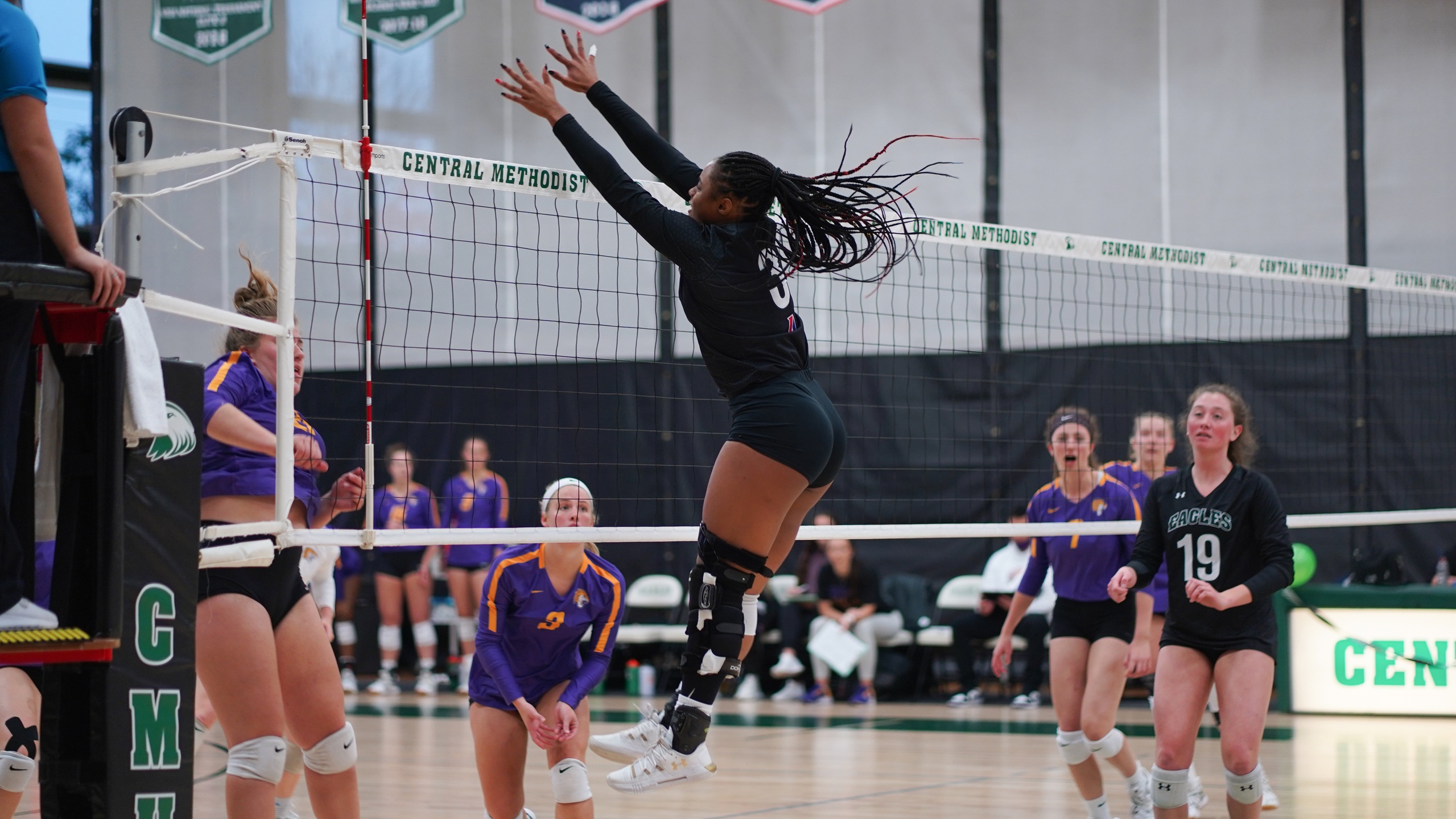 Eagles swept by Valor in regular season finale
